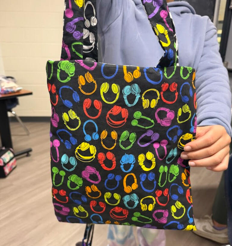 Tote bag